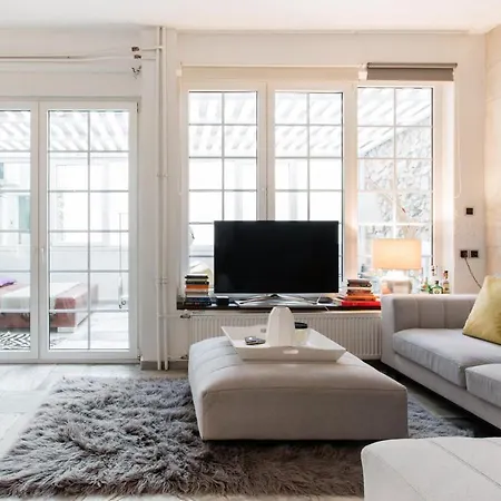 Kolonaki Art Gallery Grand Loft Apartment *